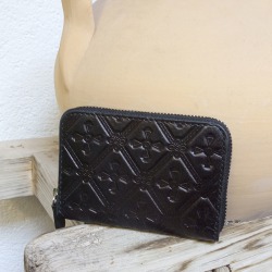 WOMAN LEATHER PURSE VICTORIA