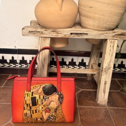 BOLSO EN PIEL TOTE EL BESO